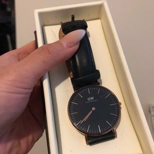 Daniel Wellington Black watch with rose gold